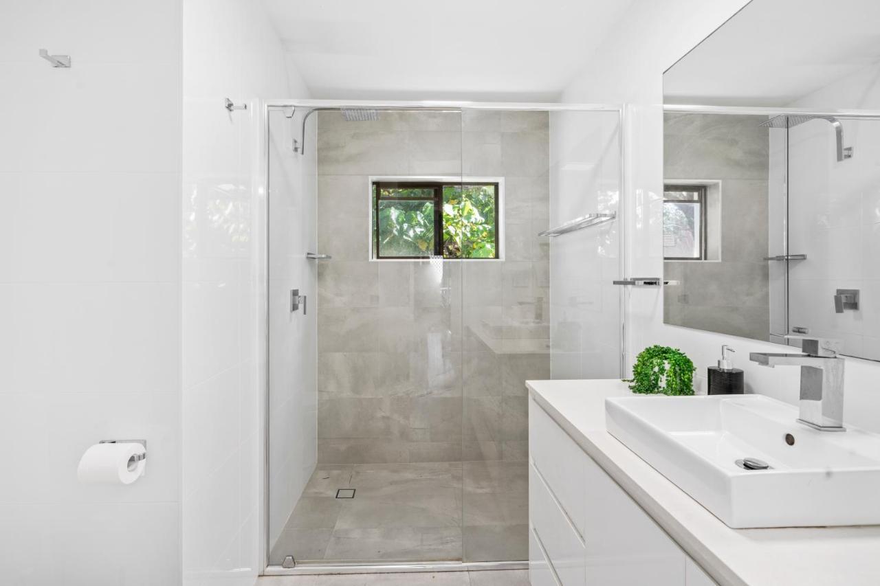 Coco Bella Retreat In Central Surfers - Sleeps 6-8 Gold Coast Exterior photo
